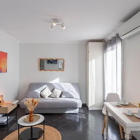 Apartment Rue Hoche By Halldis